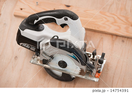 電動ノコギリ 電動ノコギリ 14754391
