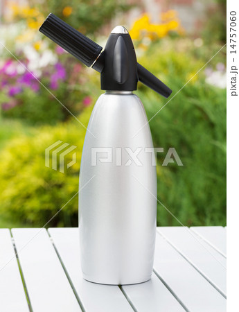 Siphon with soda Siphon with soda 14757060