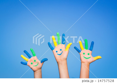 Happy smiley hands 14757528