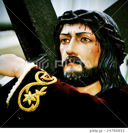 Jesus Christ carrying the Holy Cross 14760652