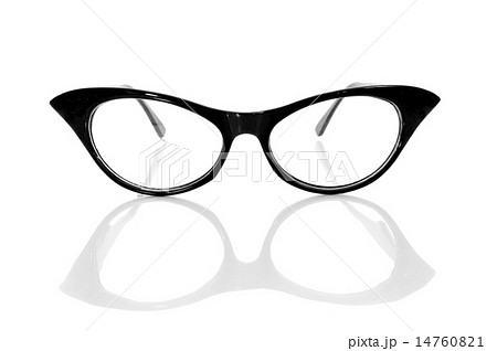 retro-styled glasses for women 14760821