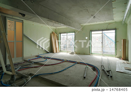 マンション　共同住宅建設現場　イメージ　室内　スケルトン　新築・リフォーム　汎用 14768405