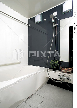 住まいのバスルーム 14768682