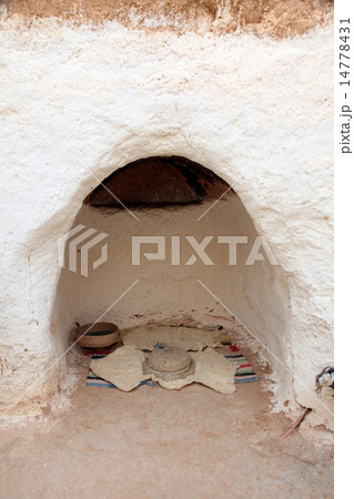 Residential caves of troglodyte in Matmata, Tunisi 14778431