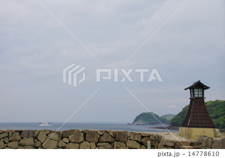 平戸　常灯の鼻 14778610