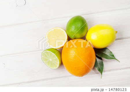 Citrus fruits. Oranges, limes and lemons Citrus fruits. Oranges, limes and lemons 14780123