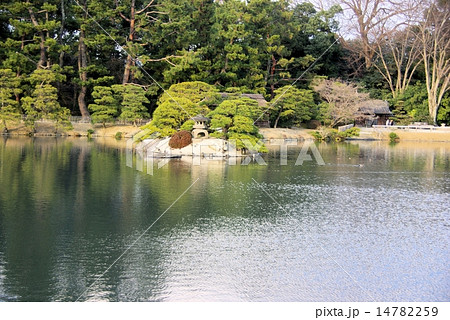 早春の岡山後楽園 早春の岡山後楽園 14782259
