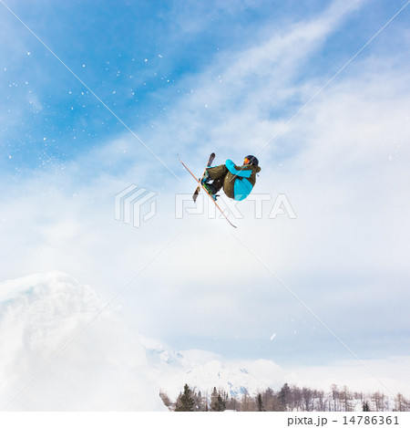 Free style skier. 14786361