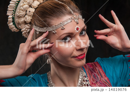 pretty girl in traditional costume 14819076