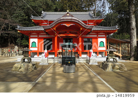 中山寺奥の院　本堂 14819959