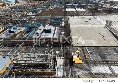 再開発中の豊洲地区 14826609