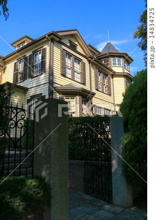 秋晴れの横浜山手洋館 14834725