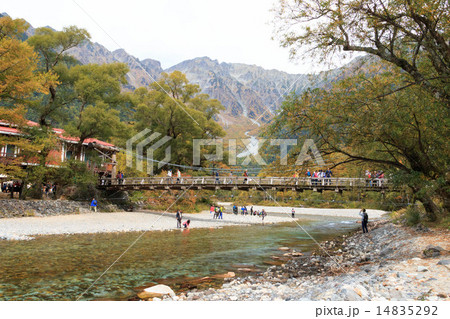 秋の上高地 14835292