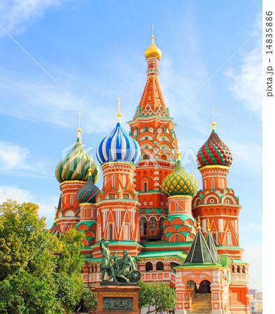 Saint Basils cathedral on Red Square in Moscow Saint Basils cathedral on Red Square in Moscow 14835886