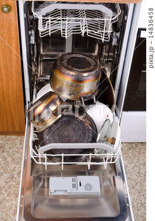 Dirty dishes in the dishwasher 14836458