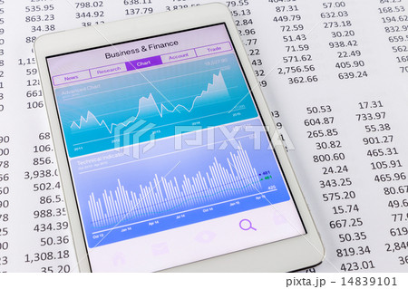 Stock market data and financial chart on tablet Stock market data and financial chart on tablet 14839101