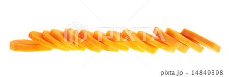 Sliced peeled carrot isolated 14849398
