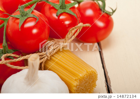 Italian basic pasta ingredients Italian basic pasta ingredients 14872134