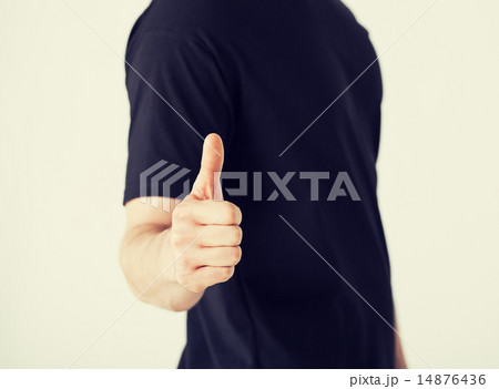 man showing thumbs up 14876436