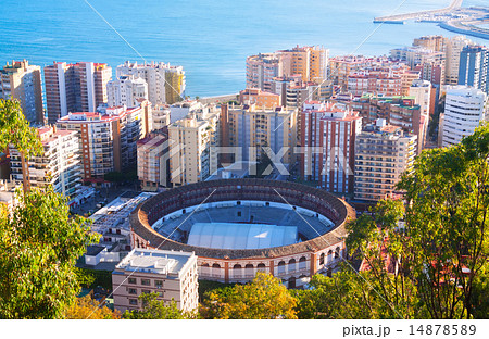 Malaga with Placa de Torros from castle 14878589