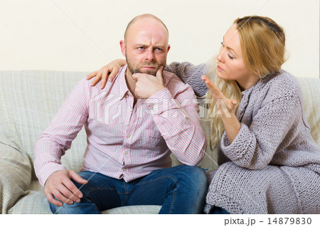 Woman consoling sad men Woman consoling sad men 14879830