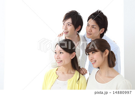 若い男女 14880997