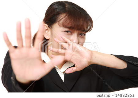 激しく拒絶するビジネスウーマン 14882853