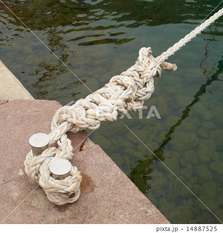 Mooring and knight with rope Mooring and knight with rope 14887525