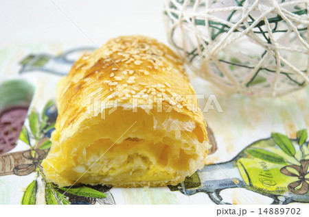 Slice of  pie on a tray 14889702