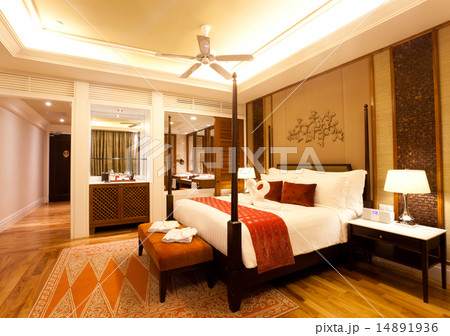 Luxury hotel room Luxury hotel room 14891936
