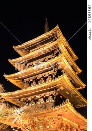 3月京都 法観寺・五重塔(八坂の塔)のライトアップ 14893364