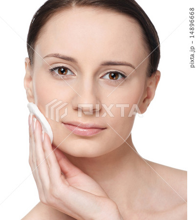Young beautiful woman with clean sponge 14896668