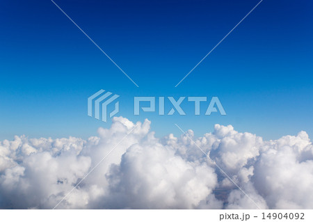 Cloudscape. Blue sky and white cloud. 14904092
