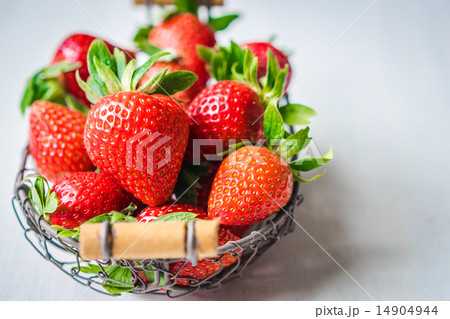 Strawberry on wooden background 14904944