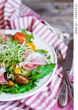 Healthy salad Healthy salad 14905512