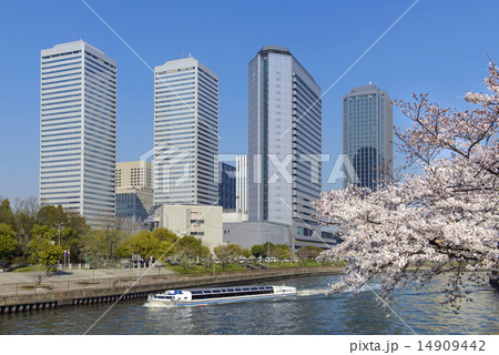 春の大阪ビジネスパーク 14909442