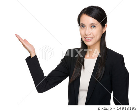 Business woman with hand presentation Business woman with hand presentation 14913195