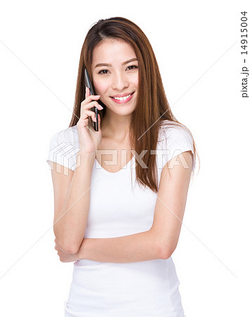 Woman talk to cellphone Woman talk to cellphone 14915004