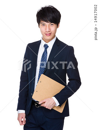 Businessman carry with clipboard Businessman carry with clipboard 14917002