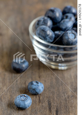 black currant 14920178