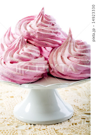 Homemade currant marshmallows. Homemade currant marshmallows. 14923330