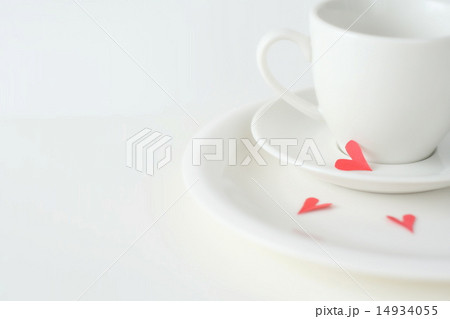 ハートとコーヒーカップ 14934055