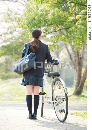 自転車通学 14935243