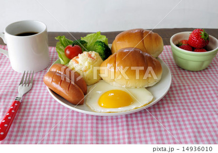 朝ごはん 朝ごはん 14936010