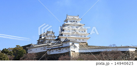 姫路城とブルーインパルス 姫路城とブルーインパルス 14940625