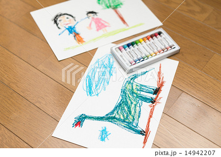 子供の絵 14942207