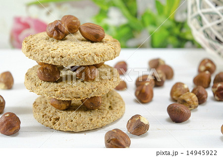 Oatmeal cookie and hazelnuts Oatmeal cookie and hazelnuts 14945922