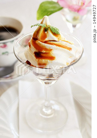 ソフトクリーム 14949727