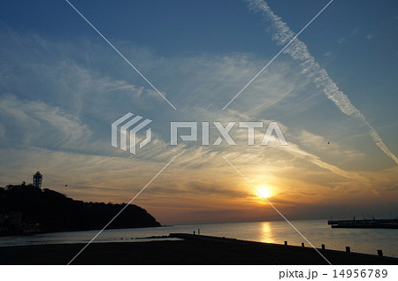 湘南の海と夕日 14956789
