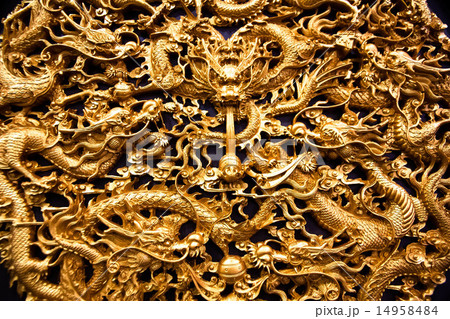 純金純銀鍍金金色ドラゴンの彫刻アート 金色ドラゴンの彫刻アート 純金純銀鍍金金色ドラゴンの彫刻アート 光則